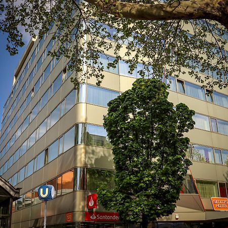 Simm'S Hotel - Cityhotel Next To Metro U3 Vienna Exterior photo