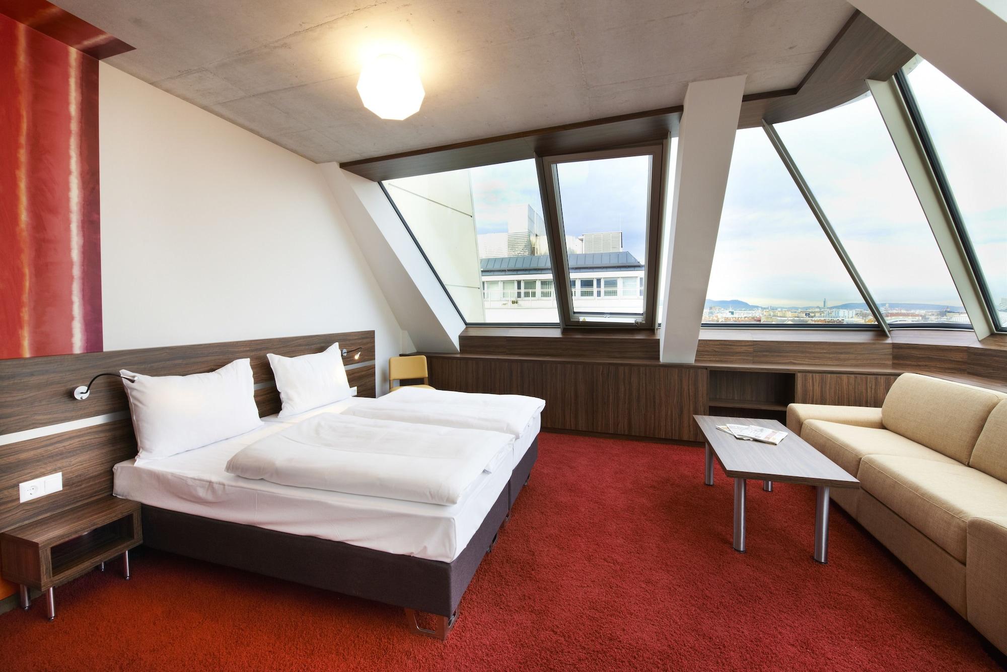 Simm'S Hotel - Cityhotel Next To Metro U3 Vienna Exterior photo