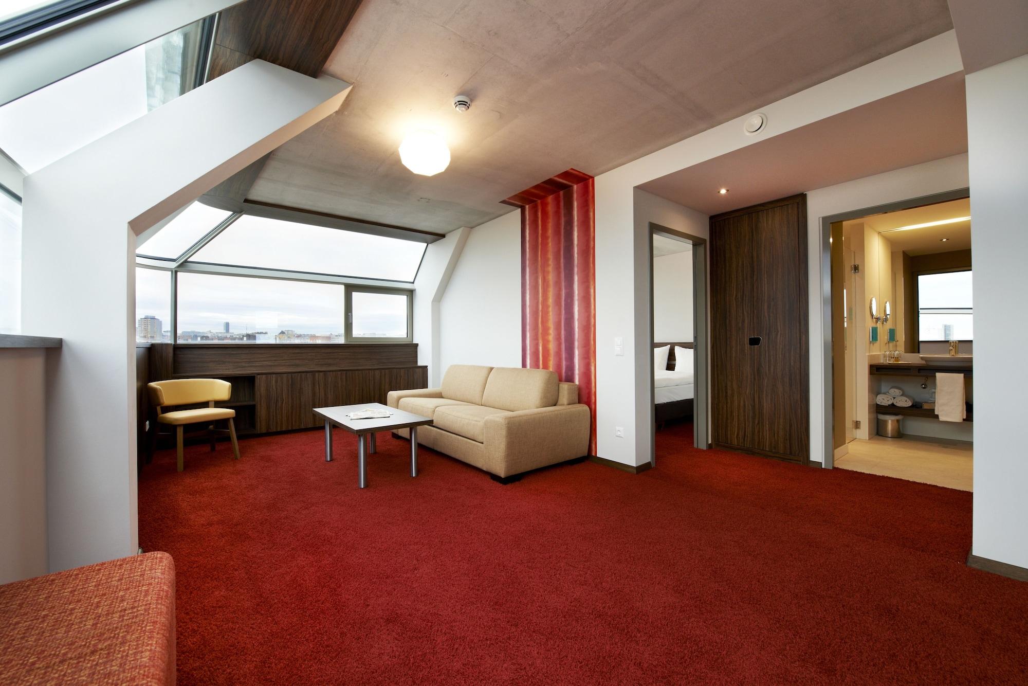 Simm'S Hotel - Cityhotel Next To Metro U3 Vienna Exterior photo